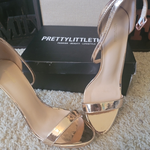 PLT Metallic Rose Gold Strapped Heeled Sandal - Picture 5 of 8